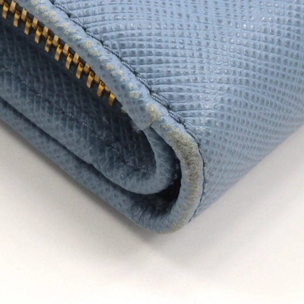 PRADA Bi-Fold Wallet ASTRALE light blue Safiano Women - Picture 9 of 10